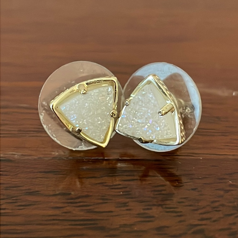 Kendra Scott triangle stud earrings - white